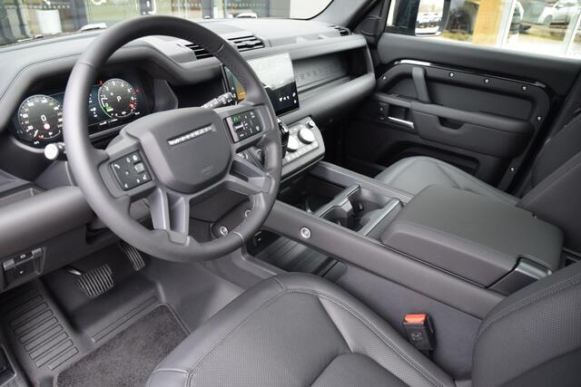 Land Rover DEFENDER 110 P300e 110 X-Dynamic SE