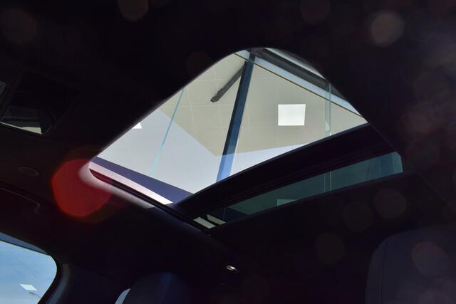 Land Rover DEFENDER 110 2.0 P400e 110 XS Edition | Trekhaak | 360° camera | Memory | Kantel/ Schuifdak | Leder | Meredian