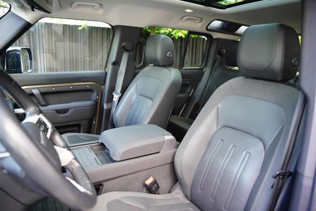 Land Rover DEFENDER 110 P 400 110 BENZINE HSE 7p. / 22 Inch / NL-Auto