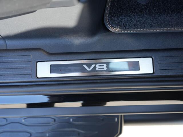 Land Rover DEFENDER 5.0 P525 90 V8