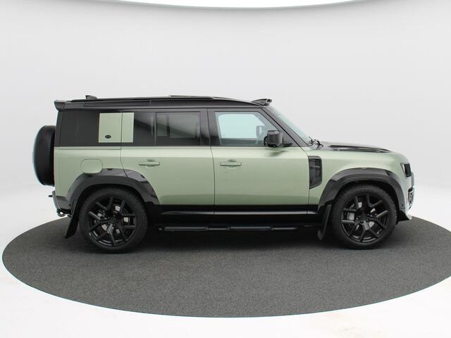 Land Rover DEFENDER 110 2.0 P400e 110 Urban Widetrack | 360° Camera | Meridian Audio | Stoelverwarming | Panoramadak | Trekhaak | 22 Inch | 34.465 Km !!