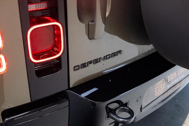 Land Rover DEFENDER 110 2.0 P300e 110 X-Dynamic HSE | Towing Pack | Cold Climate | 22 Inch | Head-Up |