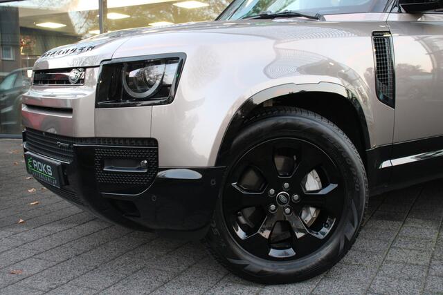 Land Rover DEFENDER 110 2.0 P400e 110 X-Dynamic HSE BlackPack