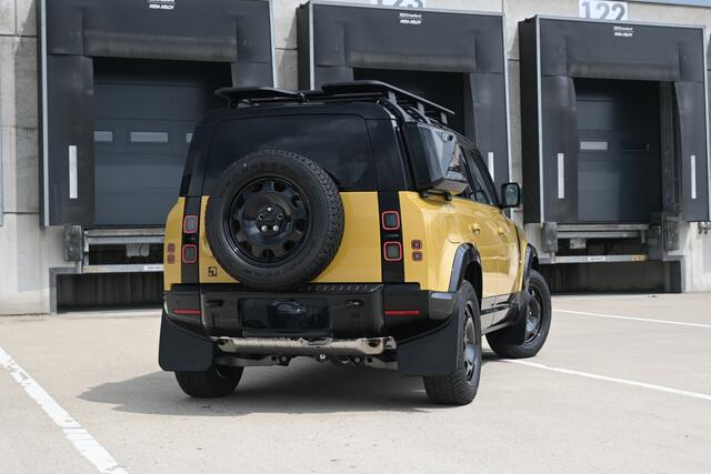 Land Rover DEFENDER 110 2.0 P300e 110 Trophy Edition Deep Sandglow Yellow
