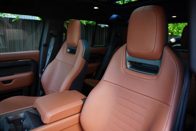 Land Rover DEFENDER 110 P 635 Octa Edition One VAN GRIJS KENTEKEN