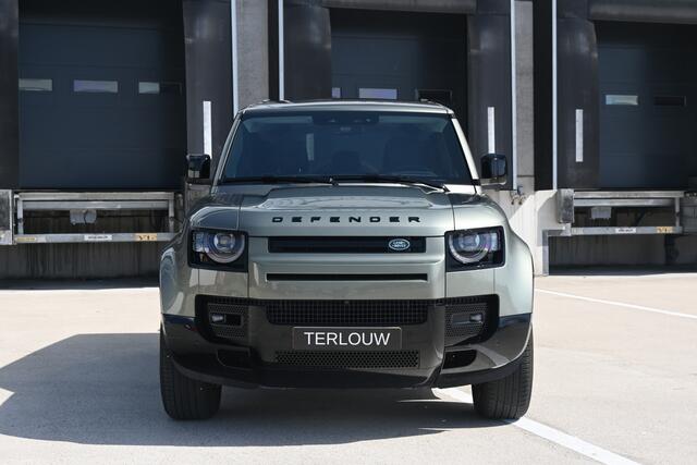 Land Rover DEFENDER 110 2.0 P300e 110 X-Dynamic HSE