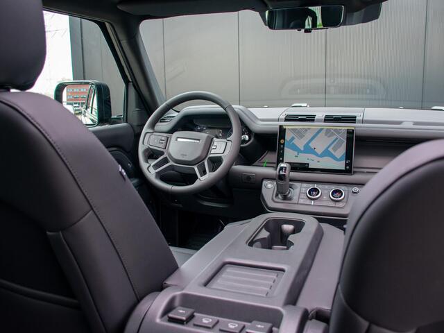 Land Rover DEFENDER 110 2.0 P300e 110 X-Dynamic l 6 Persoons l Schuif- /kantel Pano l Adapt. Cruise l Black Pack l Wrap