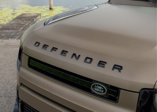 Land Rover DEFENDER 110 P300e 110 X-Dynamic HSE |Outland Edition II | Full Options | Koelkast | Gondwana Stone - Satin PPF Stealth |