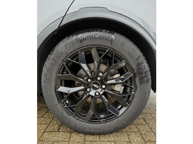 Land Rover DISCOVERY 2.0 Si4 HSE 7pers. 3500kg trekgewicht