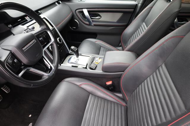 Land Rover DISCOVERY SPORT P300e 1.5 R-Dynamic PANO WINDSOR-LEER MEMORY ELEK.TREKHAAK 20"LMV CAMERA RUITVERWARMING MERIDIAN GSM-LADER ELEK.LAADKLEP 4x4 STOELVERW. ZWARTE-HEMEL NAVI