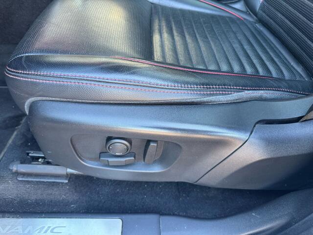 Land Rover DISCOVERY SPORT P300e 1.5 R-Dynamic S