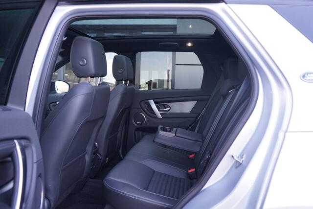 Land Rover DISCOVERY SPORT 1.5 P300e PHEV Dynamic SE | Voorstoelen verwarmd | Elektrische trekhaak | Panoramadak |