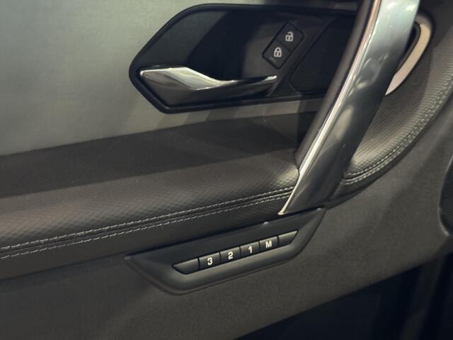 Land Rover DISCOVERY SPORT P270e R-Dynamic SE