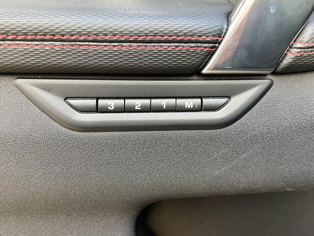 Land Rover DISCOVERY SPORT P300e 1.5 R-Dynamic SE | Virtual | Adaptive Cruise