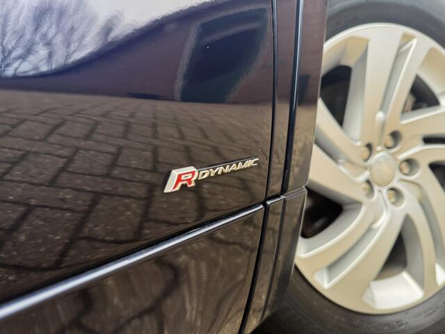 Land Rover DISCOVERY SPORT P200 2.0 R-Dynamic S - Pano, Afn. Trekhaak, Elek. verstelb. Verw. voorstoelen, Airco, Navi, ETC!