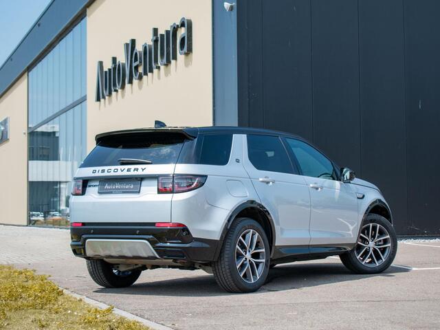 Land Rover DISCOVERY SPORT P300e 1.5 R-Dynamic SE | Adapt. Cruise | Stoelverwarming | Blackpack | Facelift | Panorama dak | 360° camera |