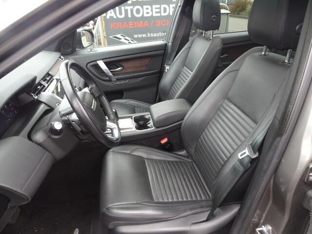 Land Rover DISCOVERY SPORT P300e 1.5 R-Dynamic HSE Zeer lichte schade