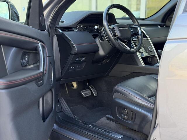 Land Rover DISCOVERY SPORT P300e 1.5 R-Dynamic SE |Pano|Meridian|Winter|HUD|Trekhaak