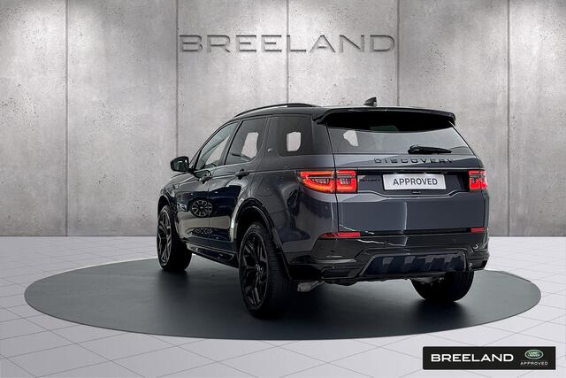 Land Rover DISCOVERY SPORT 1.5 P270e PHEV AWD Landmark Edition | Panoramadak | Cold Climate Pack | 20" Gloss Black Varesine Blue / Ebony