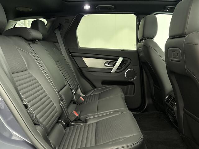 Land Rover DISCOVERY SPORT 1.5 P270e PHEV AWD Landmark Edition | Panoramadak | Cold Climate Pack | 20" Gloss Black Varesine Blue / Ebony