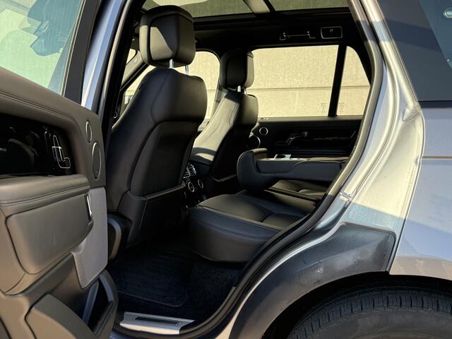 Land Rover RANGE ROVER P400e Limited Edition