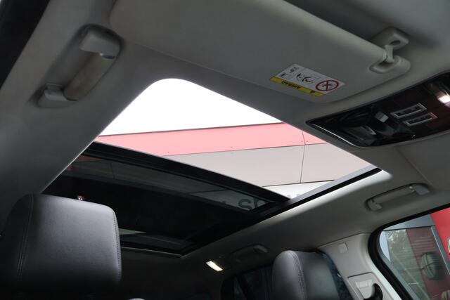 Land Rover RANGE ROVER 3.0 TDV6 Vogue | Rijklaar!! | Panoramadak | Leder | Standkachel | Camera | Trekhaak | Luchtvering |