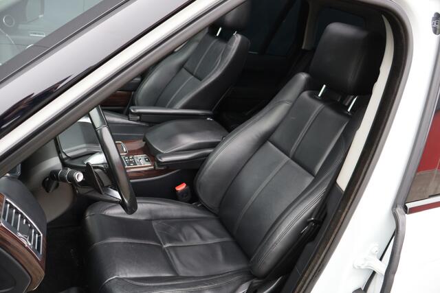 Land Rover RANGE ROVER 3.0 TDV6 Vogue | Rijklaar!! | Panoramadak | Leder | Standkachel | Camera | Trekhaak | Luchtvering |