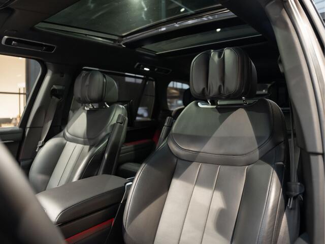 Land Rover RANGE ROVER 2de Kerstdag Geopend D350 LWB Autobiography Massage 3.0 D350 LWB Side-Steps Meridian