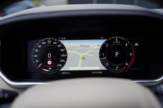 Land Rover RANGE ROVER 3.0 SDV6 HSE Panoramadak / Meridian / Elek. Trekhaak