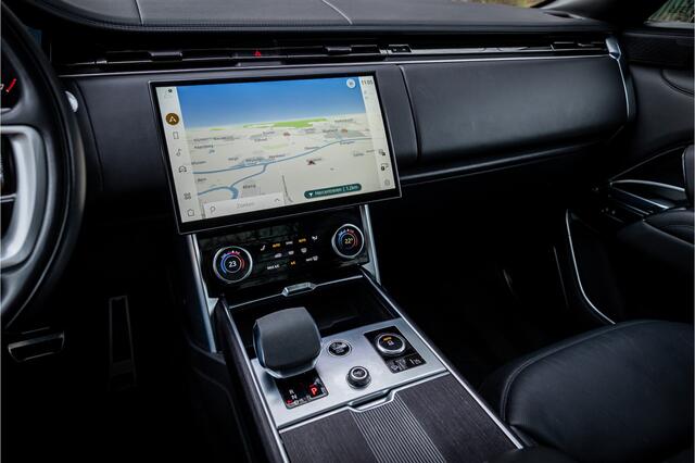 Land Rover RANGE ROVER 3.0 P400 First Edition Full Entertainment Screen Massage Koelbox Signature Meridian