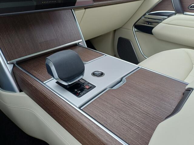 Land Rover RANGE ROVER 3.0 P550e Autobiography PHEV | DEMO | Licht interieur | 6-cilinder | Direct leverbaar |