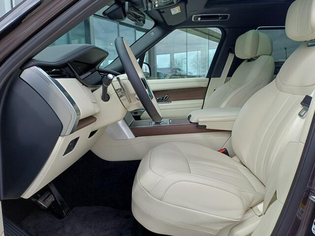 Land Rover RANGE ROVER 3.0 P550e Autobiography PHEV | DEMO | Licht interieur | 6-cilinder | Direct leverbaar |