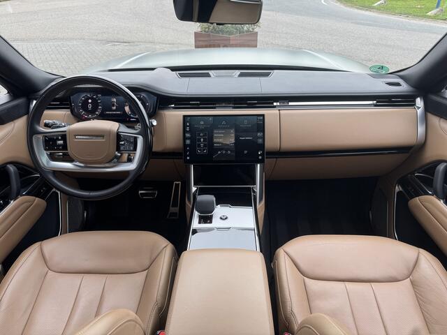 Land Rover RANGE ROVER 3.0 D350 Autobiography MHEV, 23 inch SV, Matte British Racing Green