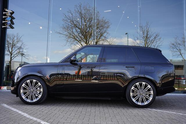 Land Rover RANGE ROVER P 440 SE Zwart Leder / 23 Inch / Panoramadak