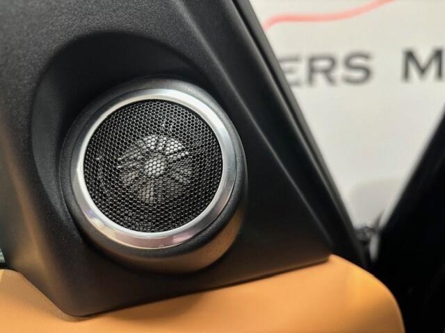 Land Rover RANGE ROVER 3.0 SDV6 Autobio, LWB , Panodak,Trekh, Softclose, Head-up, NL au