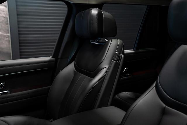 Land Rover RANGE ROVER 3.0 P550e Autobiography *Meridian Signature / SV interieur / Panorama / Soft-Close / 4-wiel besturing / HUD / Stoelventilatie + Massage*