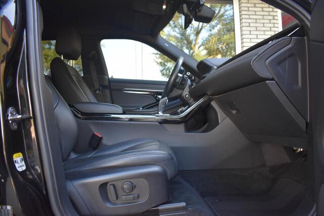 Land Rover RANGE ROVER EVOQUE 2.0 P300 AWD R-Dynamic HSE ACC Camera Trekhaak Mer