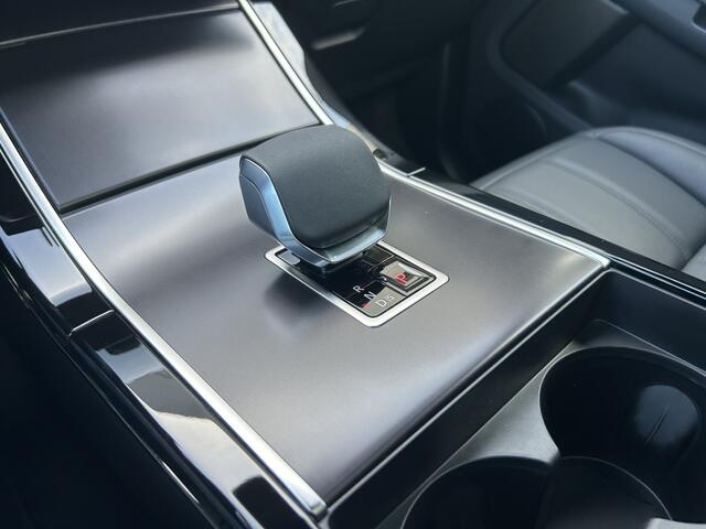 Land Rover RANGE ROVER EVOQUE P270e 269pk AWD SE Dynamic Edition | NIEUW - 0 km | 5 jaar garantie | Panoramisch schuifdak | 360 Camera |