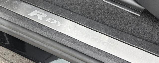 Land Rover RANGE ROVER EVOQUE R-Dynamic SE Hybrid | Black Pack | Elek. Stoelen | 309pk