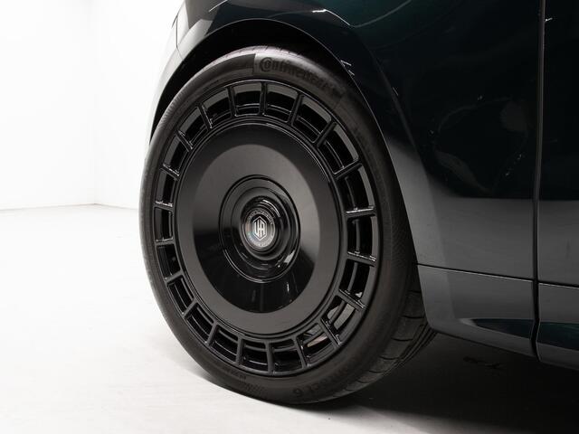 Land Rover RANGE ROVER SPORT 3.0 P460e British Racing Green SV x 24" Urban