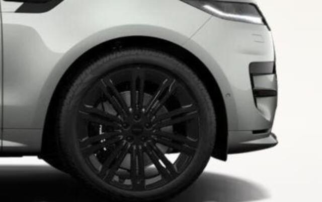 Land Rover RANGE ROVER SPORT 3.0 P460e Momentum Edition PHEV Flux Silver SV Gloss