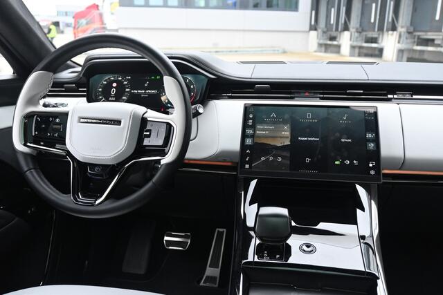 Land Rover RANGE ROVER SPORT 4.4 P635 SV Edition Two