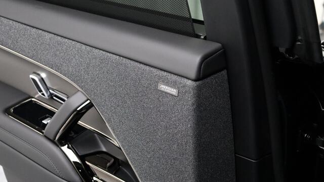 Land Rover RANGE ROVER SPORT P460e Dynamic HSE | Meridian 3D | Head-up | Panoramadak | Soft-Close | Trekhaak |