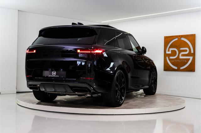 Land Rover RANGE ROVER SPORT 3.0 P460e Dynamic SE PHEV 2026 NIEUW | Pano | Black Ed. | Meridian | 360 | 5 Jaar fabrieksgarantie!