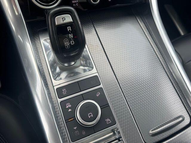 Land Rover RANGE ROVER SPORT 2.0 P400e HSE Dynamic SVO Grey Airco/ECC,Leder,Navi,Pano Geheel dealeronderhouden