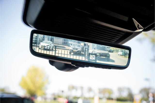 Land Rover RANGE ROVER SPORT P440e Dynamic HSE ** Panodak ** 4-zone ** Camera Clearsight Mirror