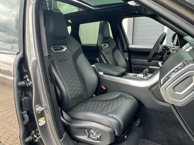 Land Rover RANGE ROVER SPORT 5.0 V8 SC 575pk SVR bj2020 *Carbon *SVO *Pano *Adaptive *Head-up