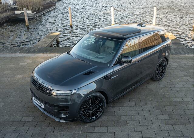 Land Rover RANGE ROVER SPORT P460e Dynamic HSE | 2026 | Full Options | NP. 149.472,- | Massage | 23" inch | Trekhaak | Enhanced Black Pack |