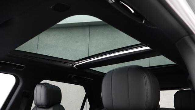 Land Rover RANGE ROVER SPORT P460e Dynamic HSE | Meridian 3D | Head-up | Stoelventilatie | Trekhaak | Soft-Close | Panoramadak | Cold Climate Pack | Black Exterior Pack