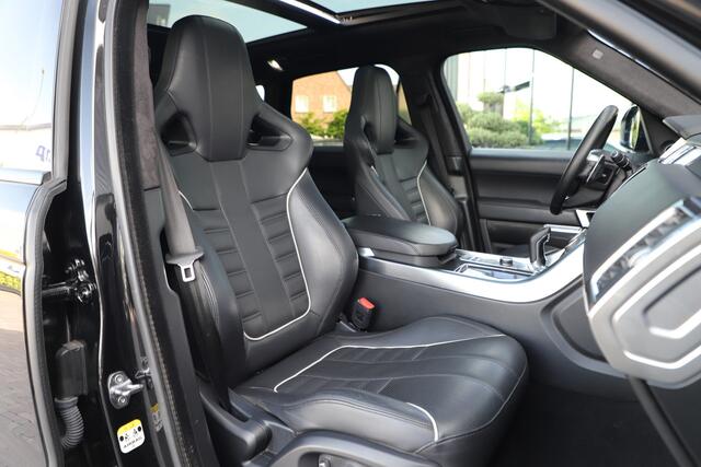 Land Rover RANGE ROVER SPORT 5.0 V8 Supercharged SVR | 550PK | Luchtvering | Keyless-go | Schaalstoelen | Carbon | Meridian 3D | Memory | 2017.